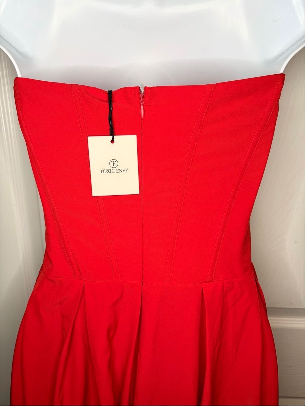 TOXIC ENVY Charlotte Strapless Midi Dress Red Sweetheart Bodice XL NWT - Picture 9 of 12